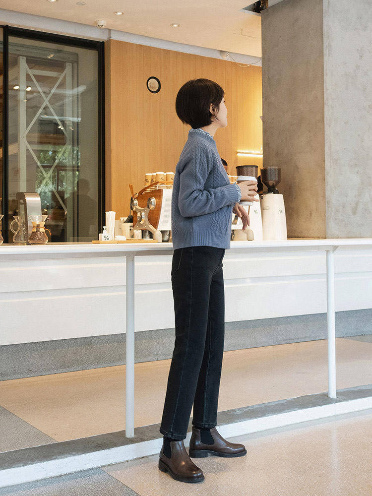 毛衣 给大家分享一些内搭搭配技巧