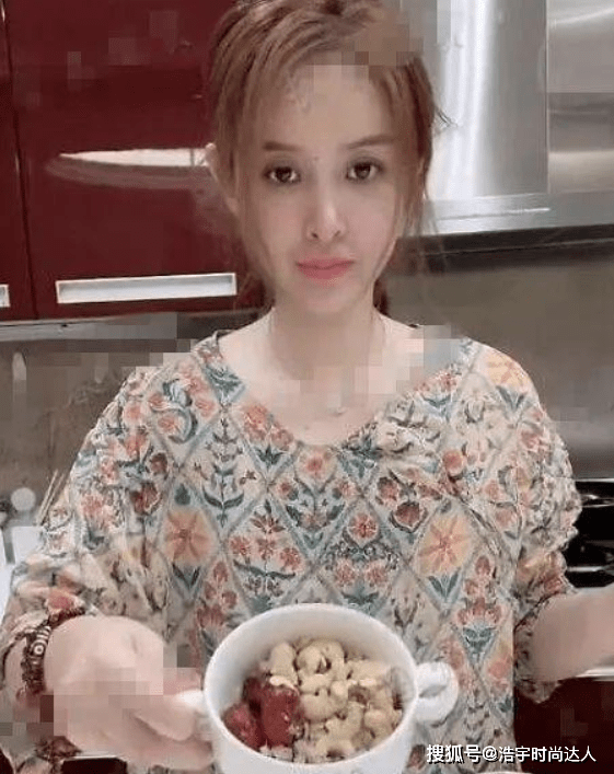 fb2bb7abcb2f46b18b6420cb086ae521.png