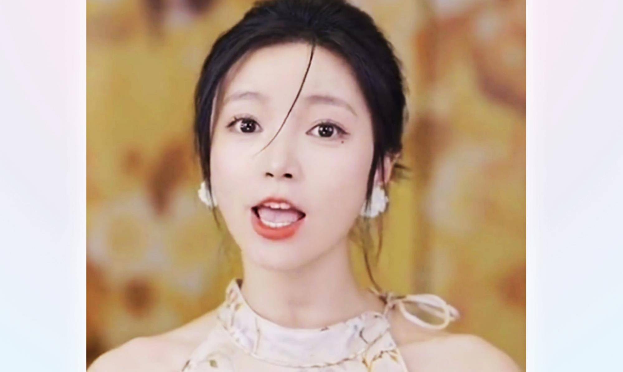 原创直播界"白舌妹"小潘潘,阴阳唱法收获百亿流量,日进斗金惹人妒