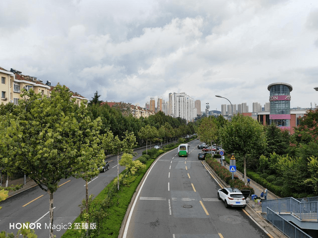 影像力冲顶高端市场！荣耀 Magic3 系列多主摄融合计算摄影体验如何？