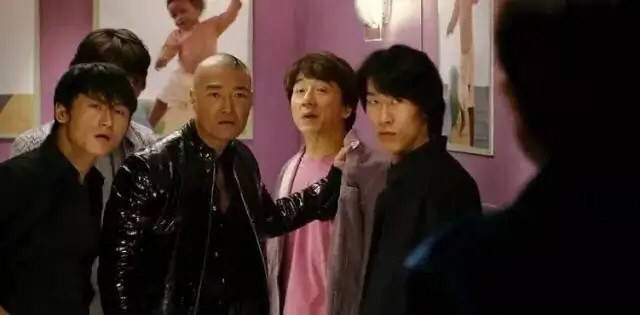 遣散费|卢惠光:曾是7届拳击冠军,为成龙效命30年,最终竟然被他以10万辞退!