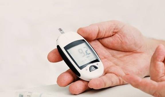 控制|破坏血糖稳定的5个“凶手”!糖友要认清,别犯傻