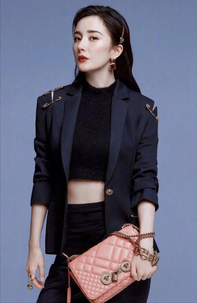 职场 好看到爆!从一线女星正装看职场穿搭