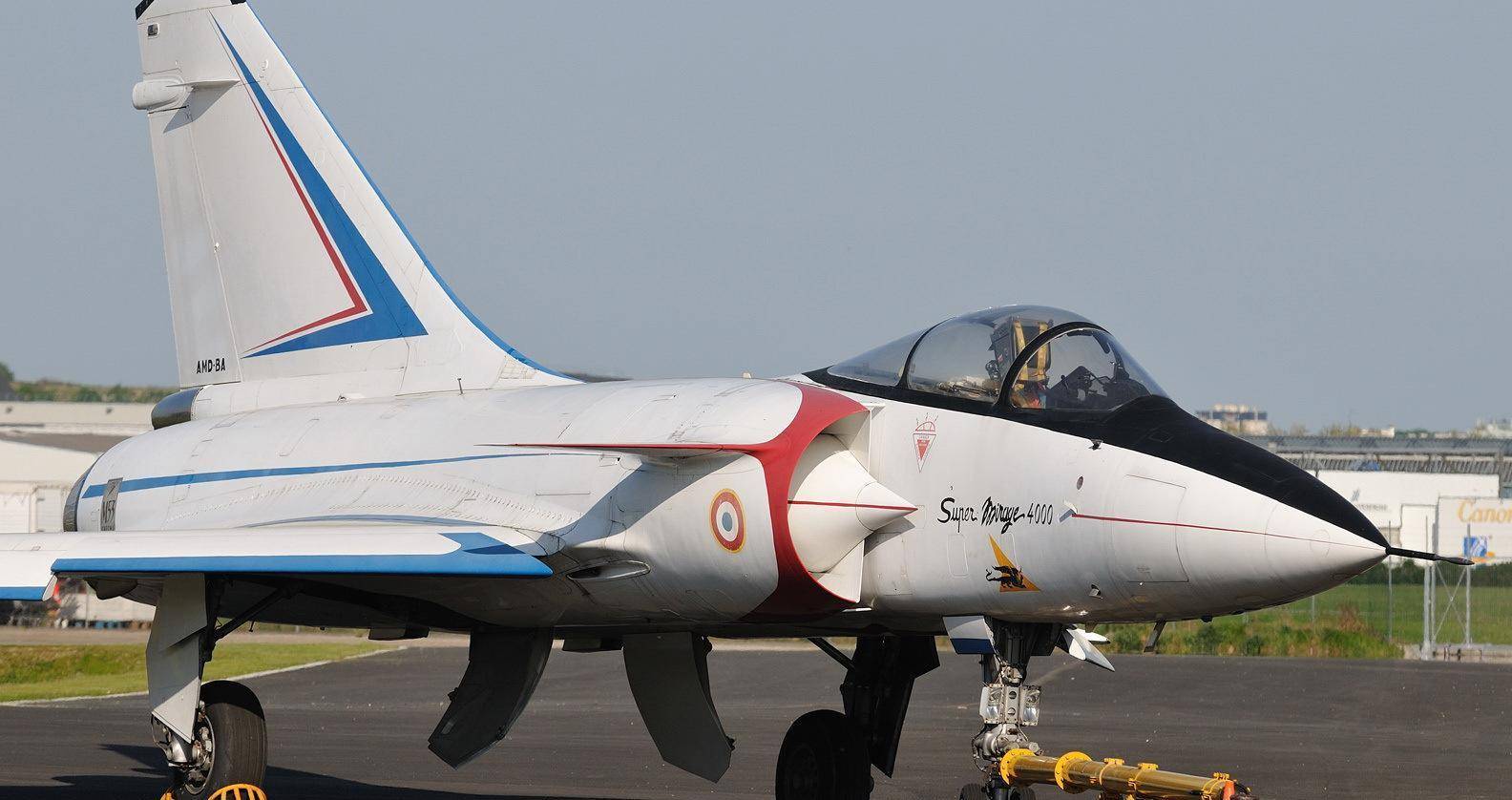 原创神秘的法国幻影4000战机叫好不叫座一架都没卖出去