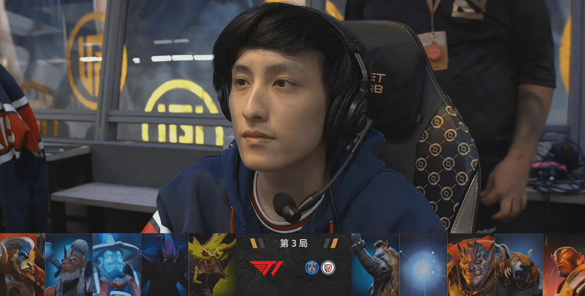 dota2:这才叫敬业,虎牙sccc熬夜观察对手战术,生病都坚持解说