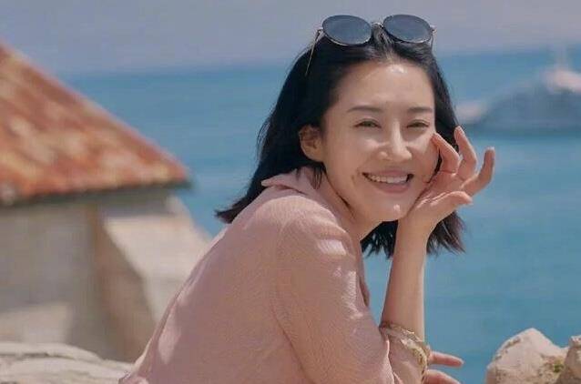 什么52岁的许晴美上热搜！靠的是什么？