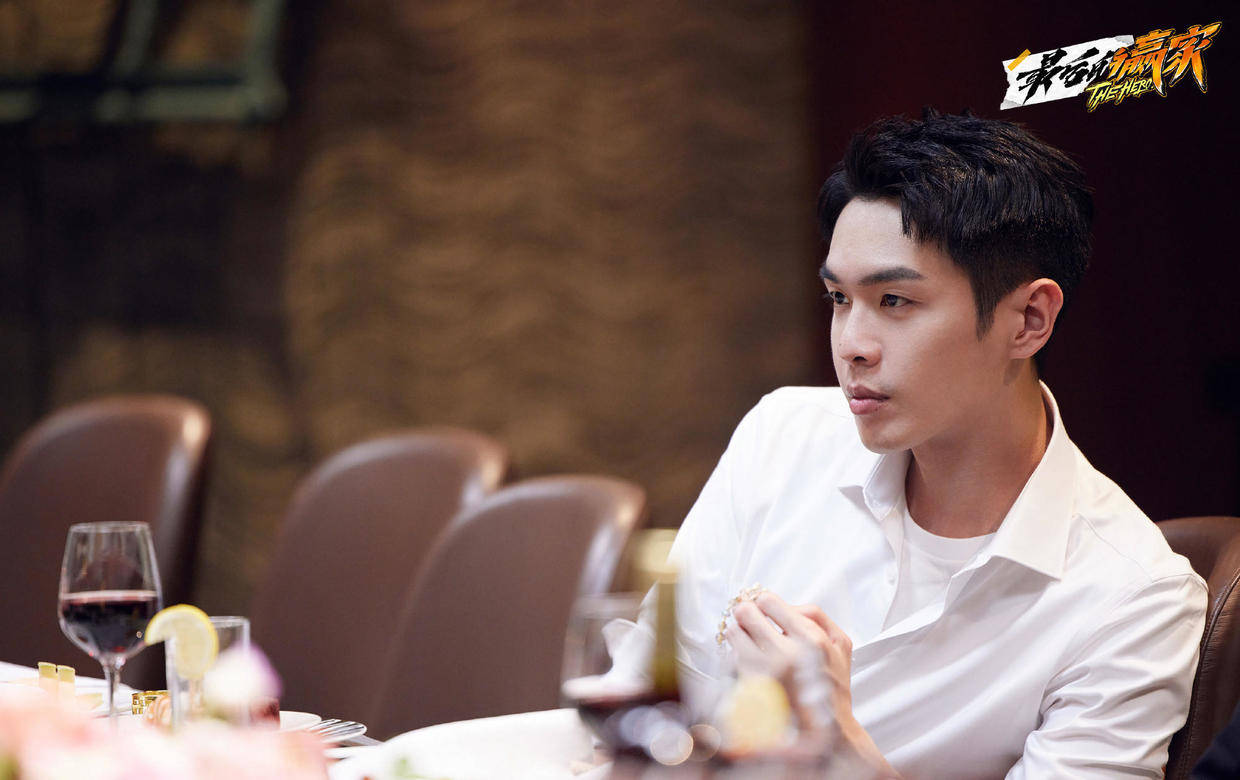 时间|最后的赢家：赵又廷秦霄贤喜提“二傻”称号，张若昀成智慧担当