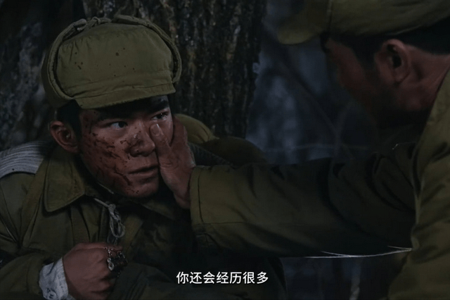 百里|长津湖里刻画最好的角色，不是吴京千玺胡军，是没台词没镜头的他