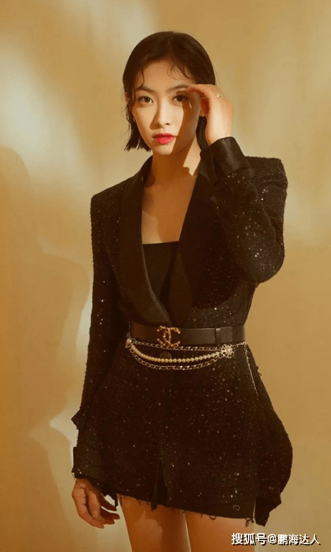 显得 建议大骨架的女生：学会这3个搭配技巧，简单实用、显瘦显高