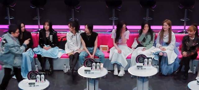 总决赛|韩红都叫一声“璇姐”的陈卓璇，直接在后台泪崩，到底怎么回事？