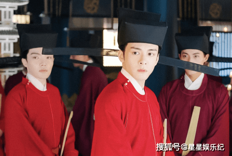 永久|《嘉南传》开播,鞠婧祎“半永久妆”依旧那么美,郡主和侍卫的组合你爱了吗