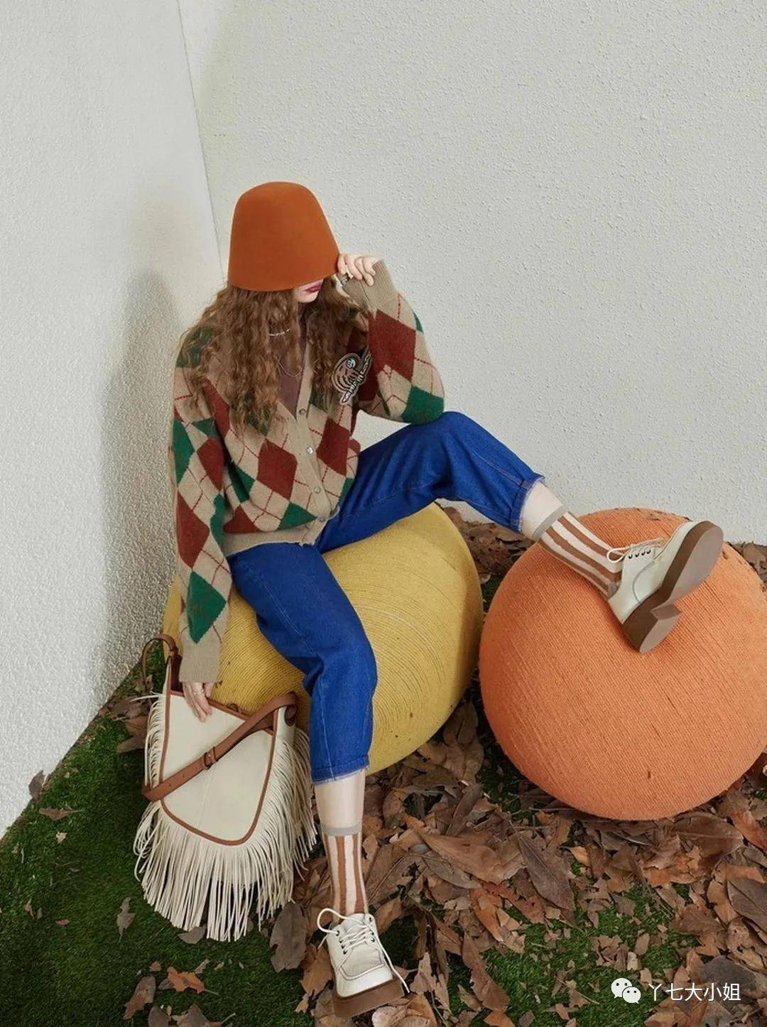 西装 2021秋冬女装流行趋势之:学院风