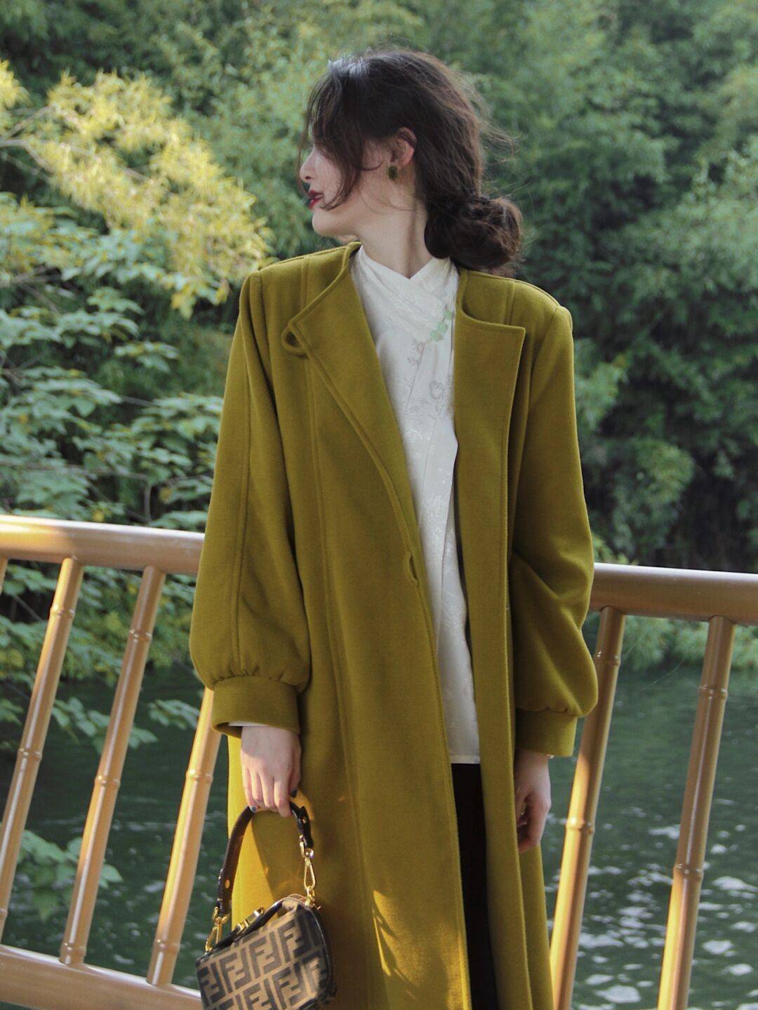 个性 秋冬穿搭还没头绪?试试这几组“穿搭公式”,日常实用又保暖