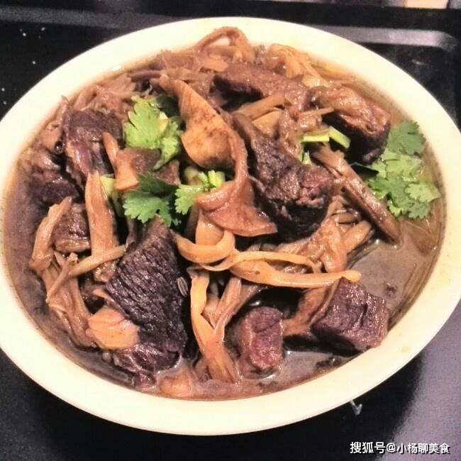 水发|牛肉此做法,我一周做4次,又嫩又香,口感颜值在线,上桌就空盘