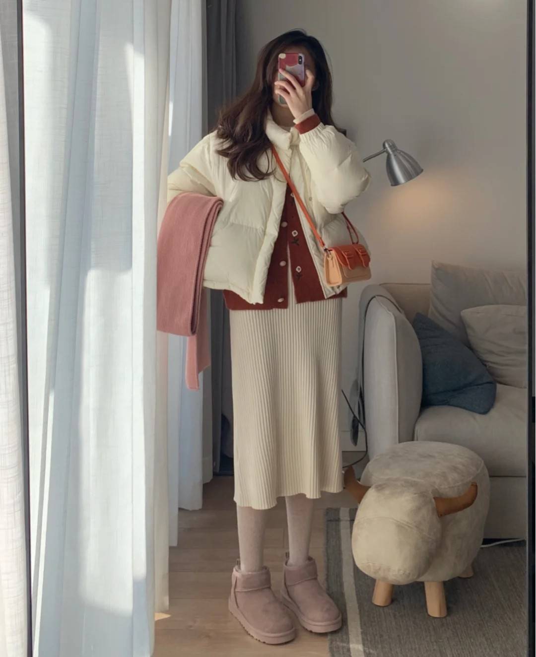 羊羔 深秋冬保暖高级穿搭look,这三种让你轻松禁住凌冽寒风,时尚吸睛