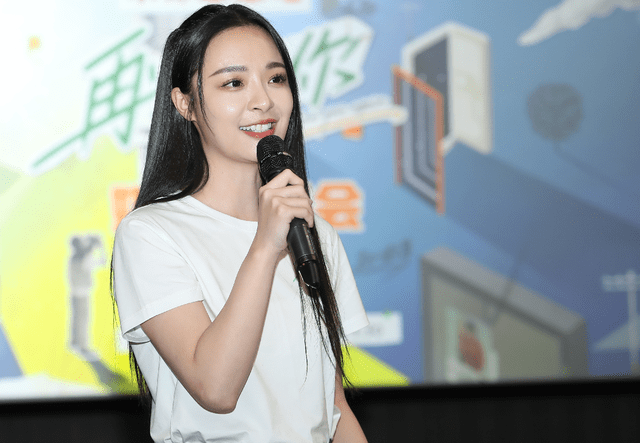 时代|丢开明星模式，重访时代新闻人物，芒果的新综艺有点暖