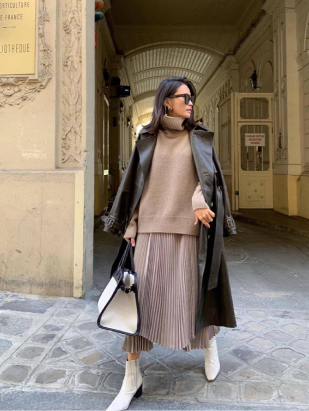 注入 你离时尚只差一件“皮大衣”，掌握几个穿搭小技巧，让你气质翻倍