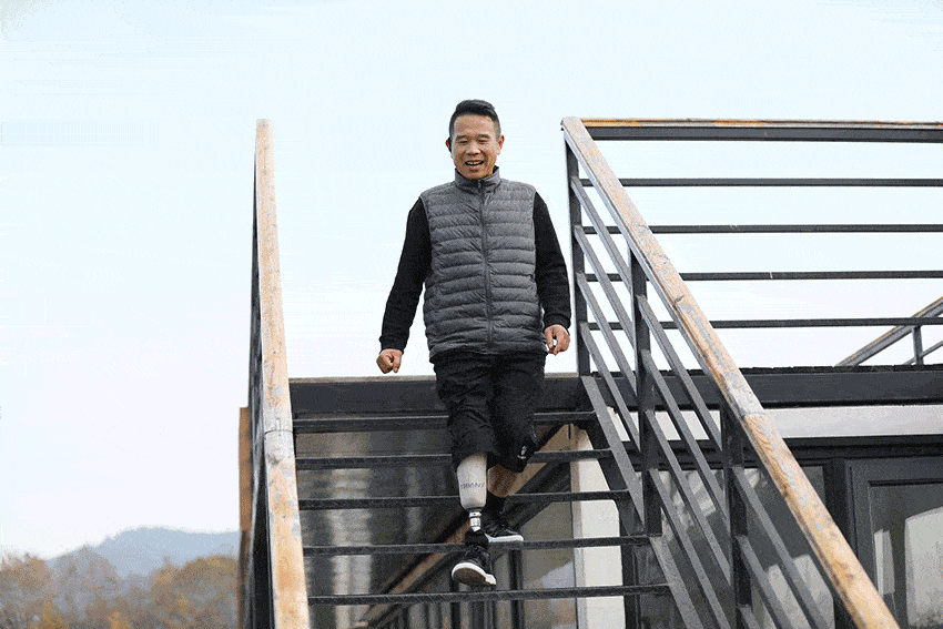 98e6a39128dd4728af9fb552c4917325.gif