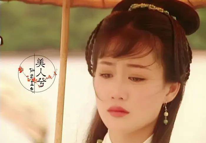 假发看够了雷同的双丫髻，明明编发、盘发和双马尾才是古装少女标配