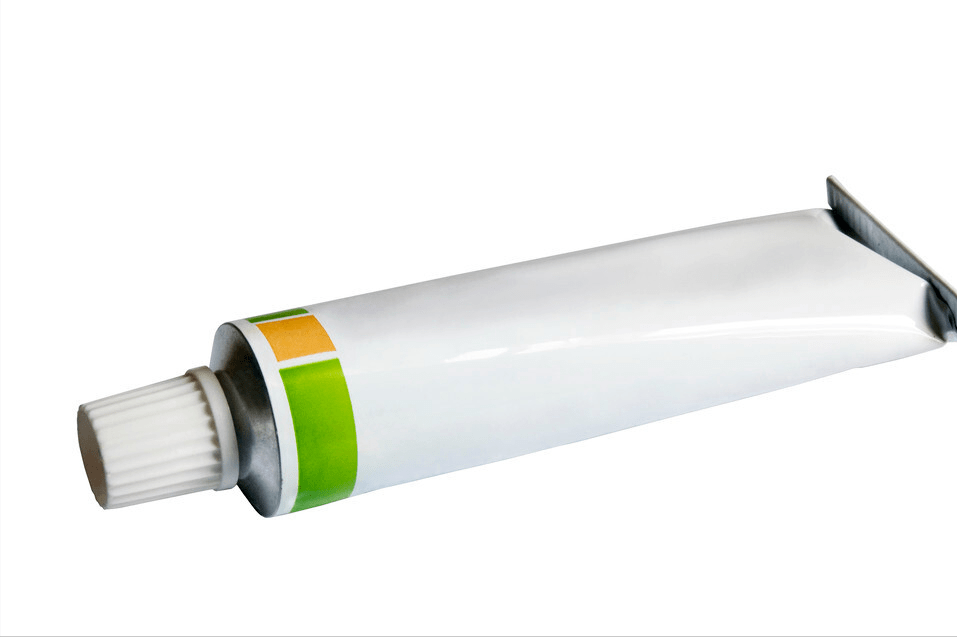 副作用|2块钱一支的红霉素软膏便宜好用，不过这3个副作用你知道吗？