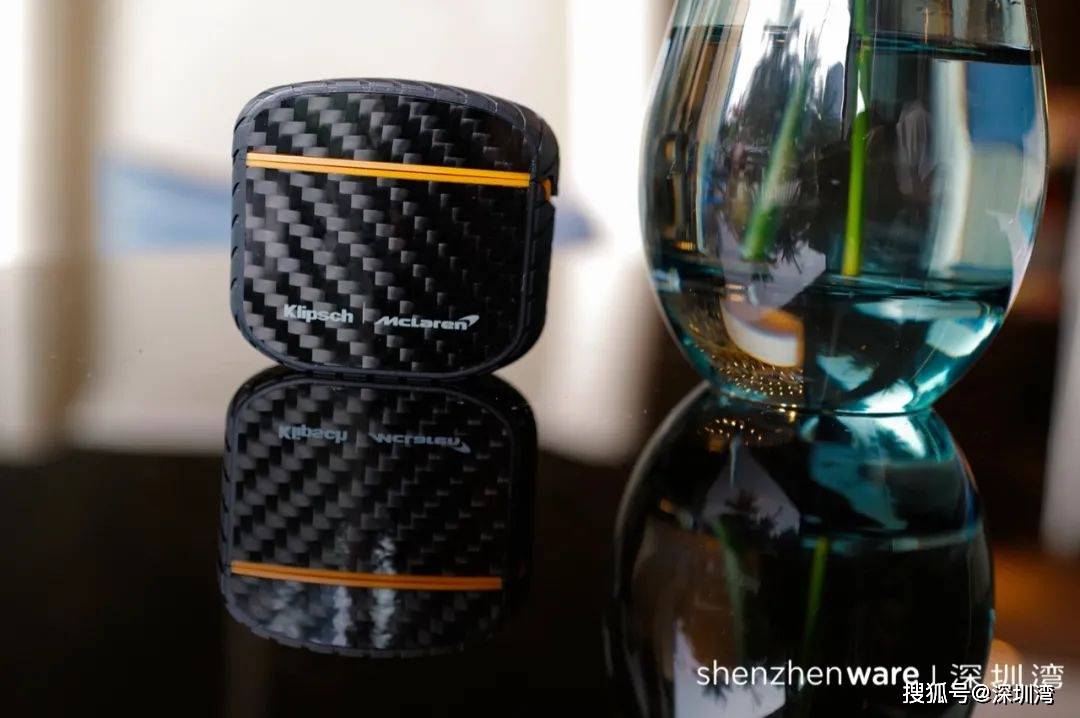 产品|卢米埃影院的音响、两千多元的 TWS 耳机、迈凯伦的联名，与杰士聊高端打法