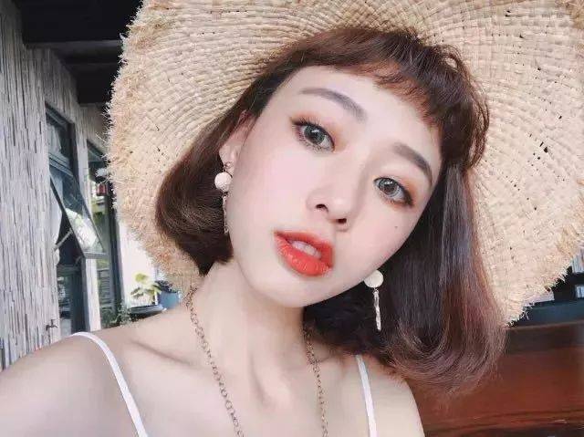 发型八款超受欢迎的刘海来了！