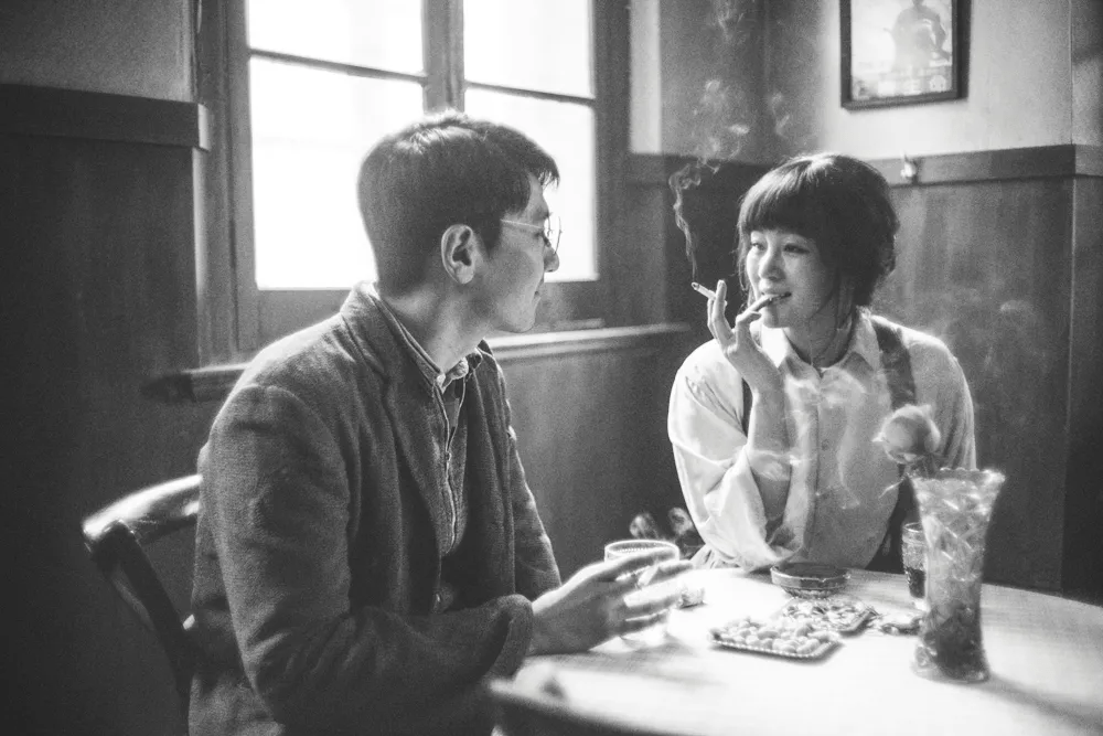 张颂文|一个女人扭转二战战局？《兰心大剧院》到底讲了什么？