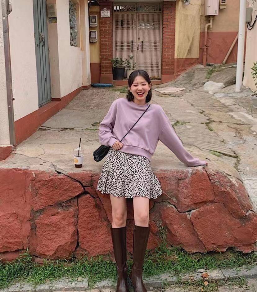 米色 卫衣搭配推荐！配半裙真的太好看！