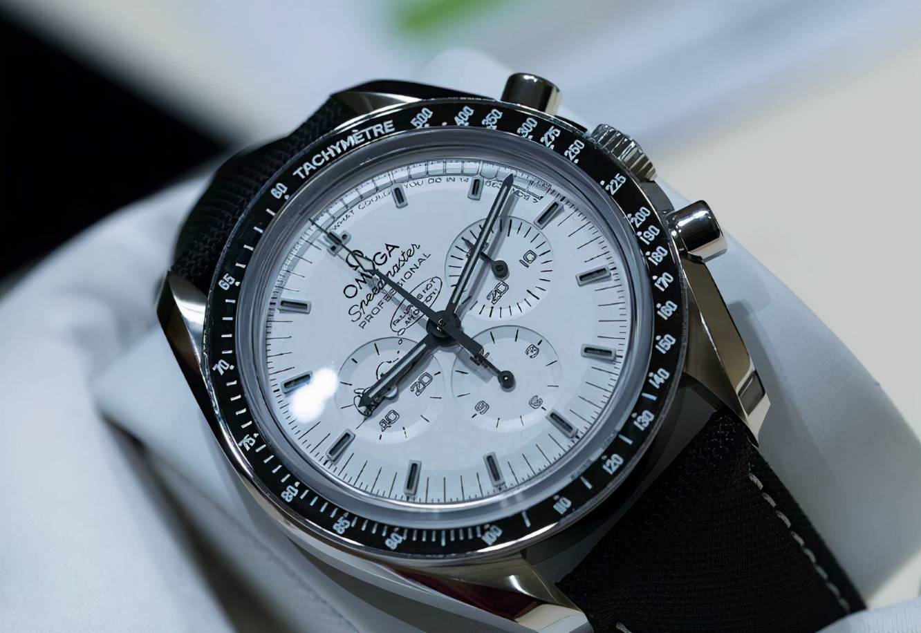 手表价格表最新报价 ba557f59caa0460683eec42a6e96c90c.jpeg