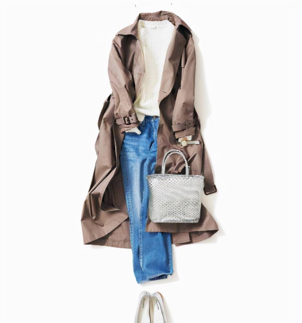 洛薇 穿风衣好看，凭什么？50套“穿搭”演练，从配色到风格，错过遗憾