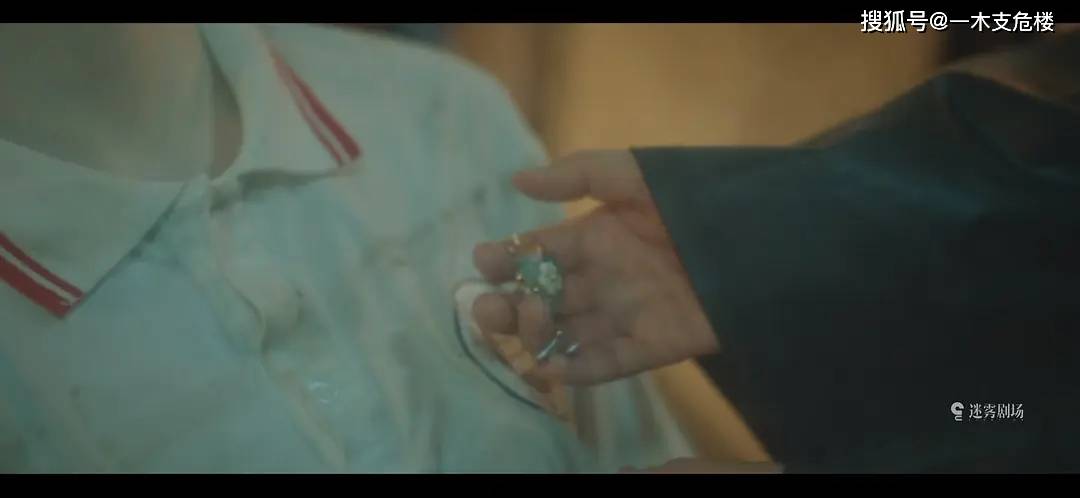 八角亭|蚌埠住了!《八角亭谜雾》最新剧情让我无力吐槽,浪费吴越的演技