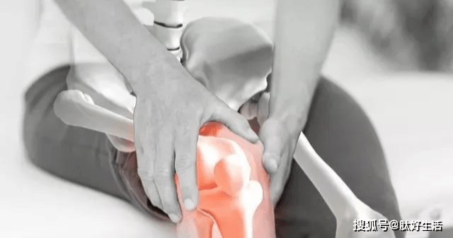 行走时膝盖撕裂般疼痛 很可能是膝关节软骨损伤 炎症