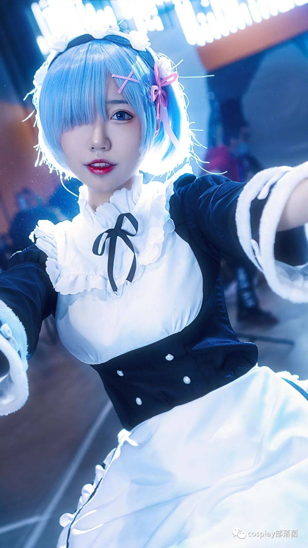 cos漫展场照女仆蕾姆cos正片