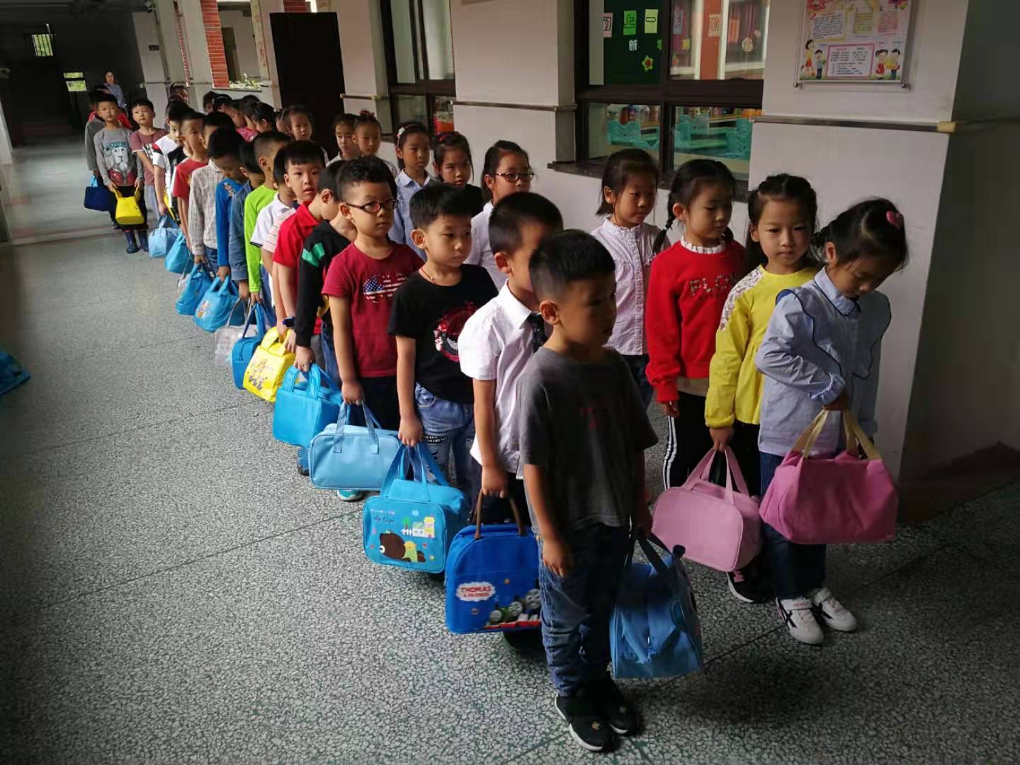 小学老师|上公立幼儿园的孩子，和私立幼儿园差别在哪儿？小学老师有话说