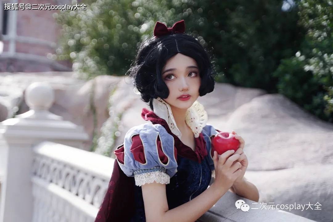 白雪公主cos,太可爱还原啦,简直就是白雪公主本人