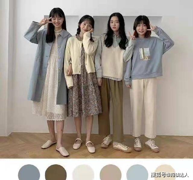 魅力 个人v3绑卡 秋季需要色彩的点缀！除了黑白灰，这些色彩的搭配也很有魅力