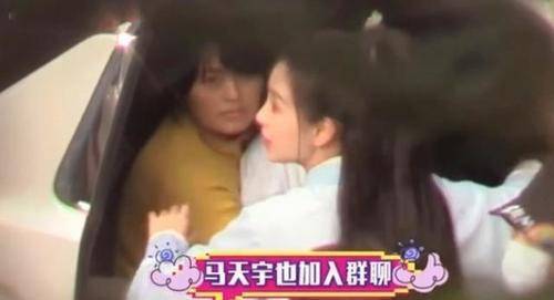 长势|小海绵剧场探班，软萌可爱引马天宇围观，包子脸与baby一模一样