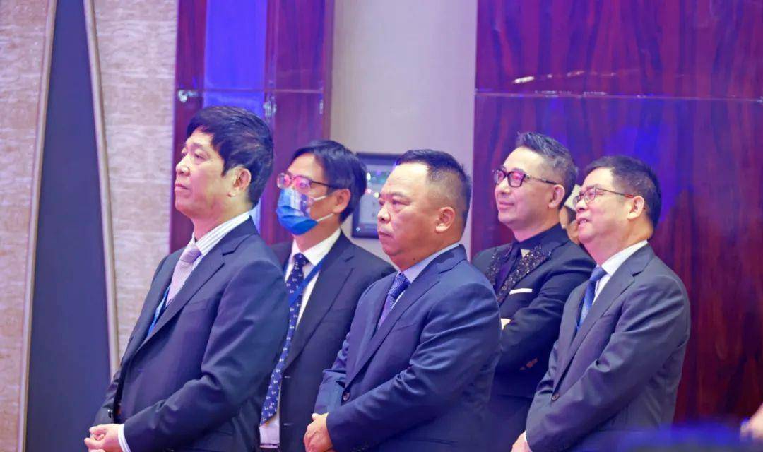 雅戈尔 宁波时尚圈四巨头聚首，这些大事正在发生，还有……