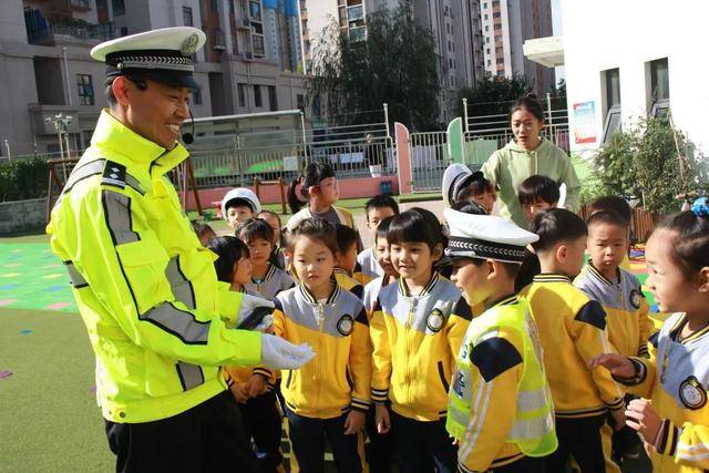 活动|青岛“守护天使乐趣童蒙”杯走进春田花花幼儿园