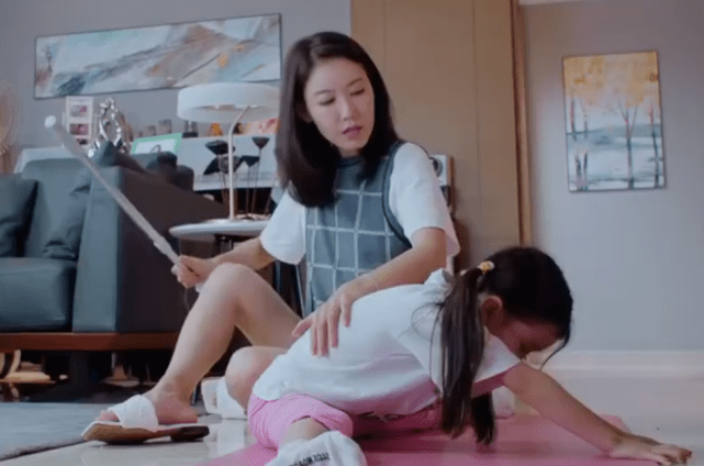 结局|育儿教育家庭剧《暖阳之下》定档，上演“生娃之争”，李俊龙结局是什么？