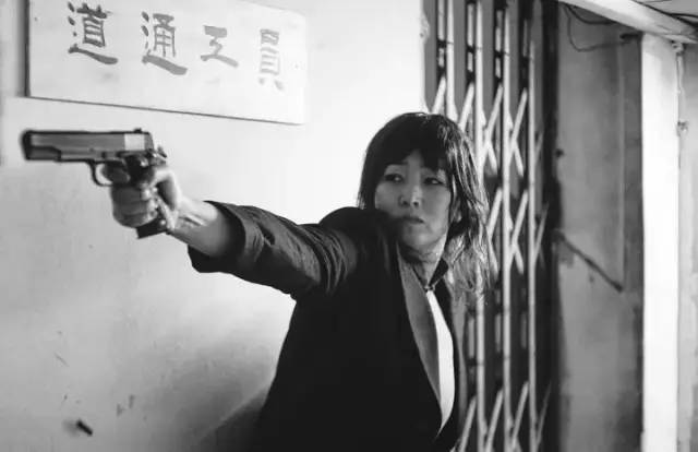 于谨|巩俐的《兰心大剧院》，好又不好