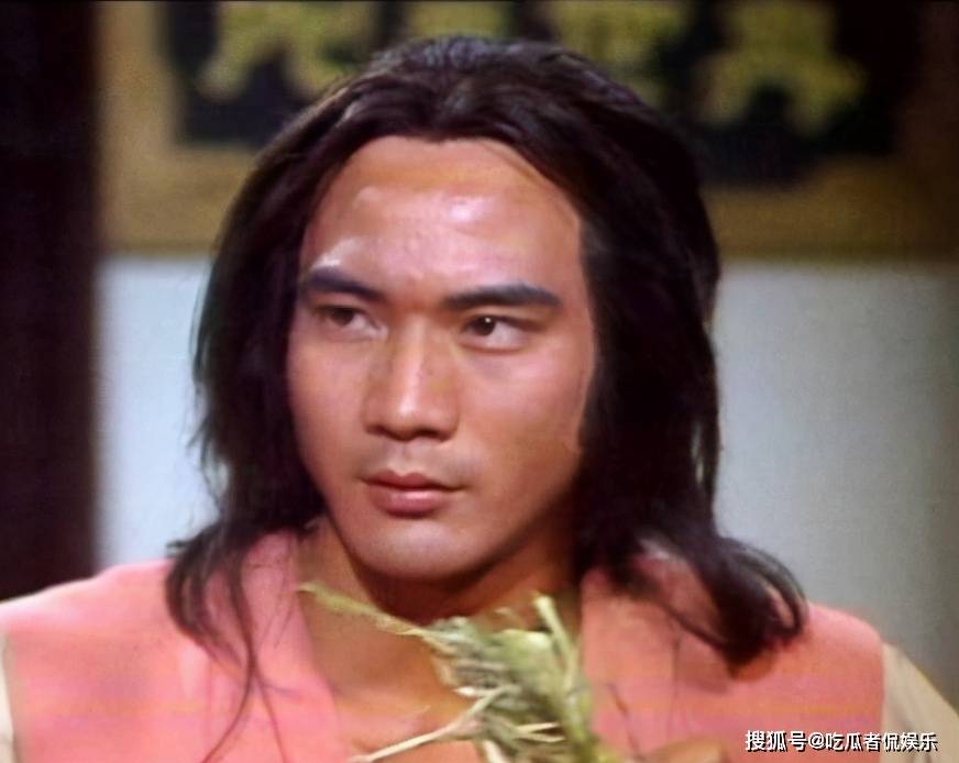 他哄骗张国荣女友为其生子,后娶小30岁娇妻,今70岁仍不忘撩妹_徐少强