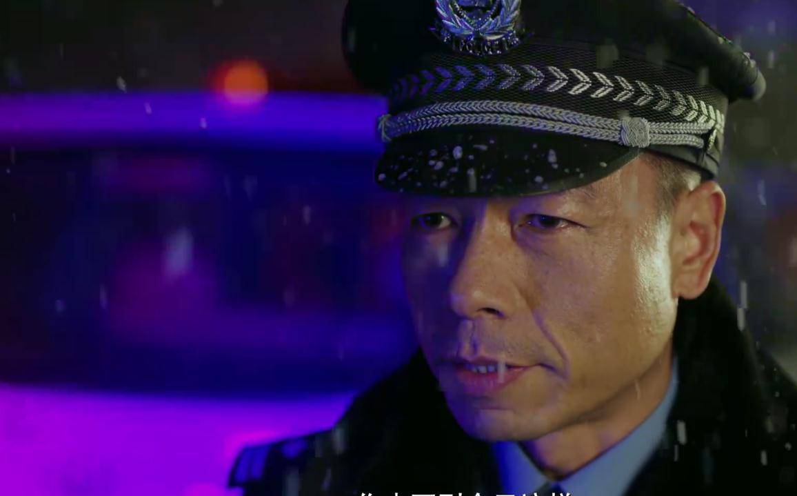 演技|《伪钞者》烂尾了，但这三个演员相信你还会继续关注