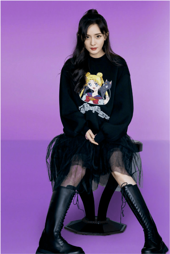 黑色 全黑look照样穿出优雅感！明星穿搭小技巧不容错过，让你美美出镜