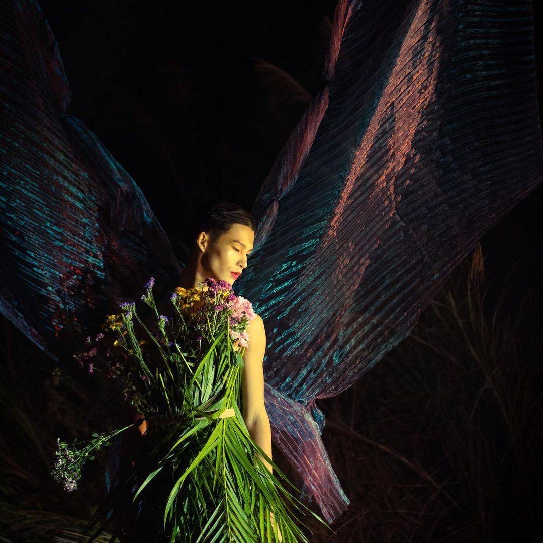 植物 身在城乡结合部，心在巴黎时装周，“纯天然服装秀”走出超模步伐