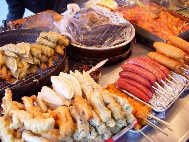 柠檬皮肤科医生提醒：霜降之后，常吃3种食物，脸蛋干净