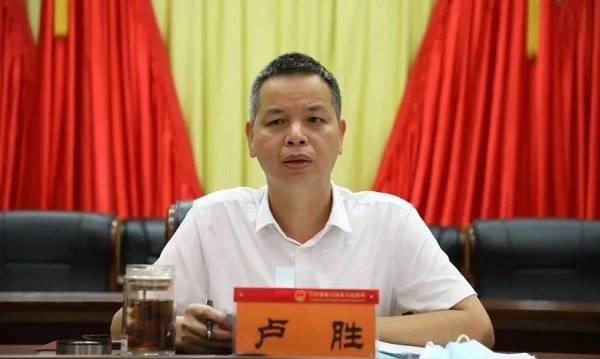 白沙县委副书记,县长卢胜(白沙融媒体中心供图)