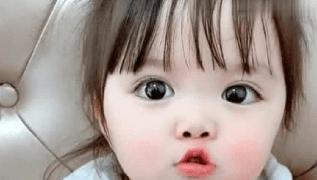 原创想让宝宝变大眼萌娃孕妈在孕期可多吃这2种水果值得一试