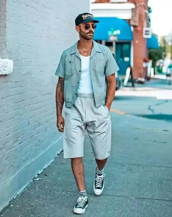 整体 3、40岁的男人，如何用几十块的帆布鞋，搭配出几千块的感觉？