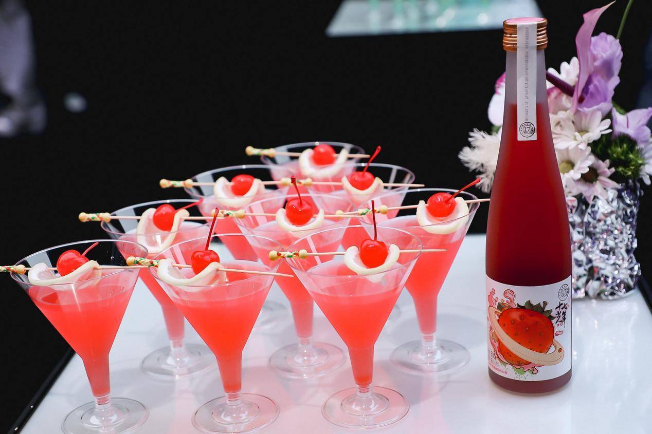 黄龄 十七光年晒丫红人趋势秀-SIFS特别活动